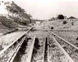 Outer Circle Railway - Between Willsmere and East Kew Stations 