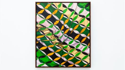 A painting featuring close folds of a piece of patterned fabric. The pattern features bold intersecting circles, each intersection changing colours between varying shades of green, yellow and white.  